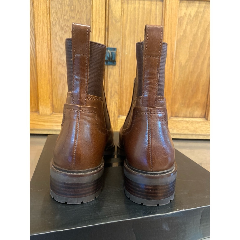 27 Edit Naturalizer Chelsea Boot - Picture 4 of 6